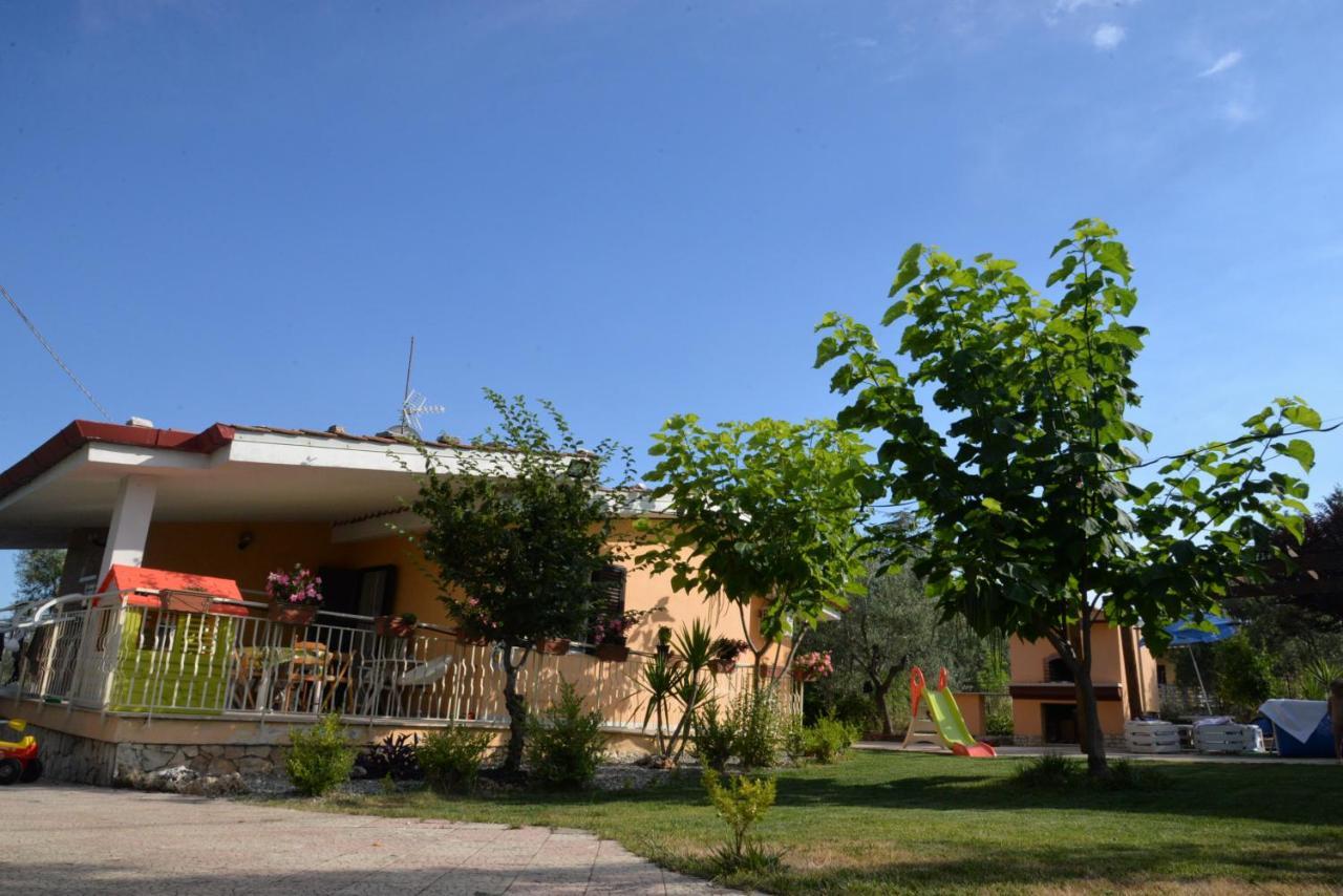 B&B Lara Santola Corato Exterior foto
